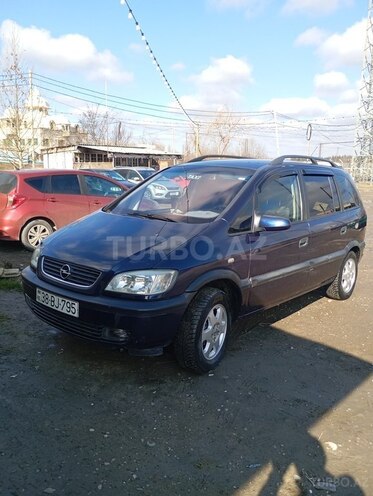 Opel Zafira 2000, 215,582 km - 1.8 l - Xaçmaz