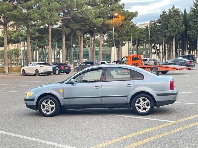 Volkswagen Passat 1998, 250,000 km - 1.8 l - Sumqayıt