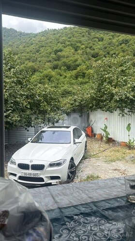 BMW 520 2013, 155,555 km - 2.0 л - Yevlax