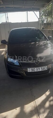 Opel Astra 2009, 225,175 km - 1.4 l - Salyan