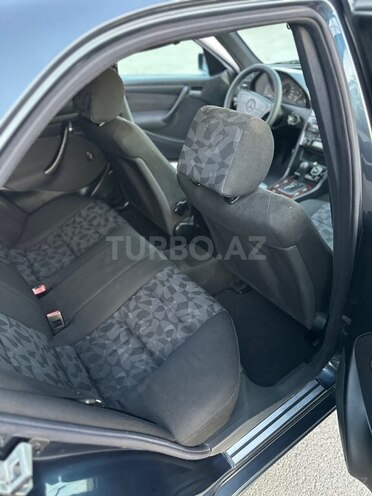 Mercedes C 200 1997, 420,000 km - 2.0 l - Göyçay