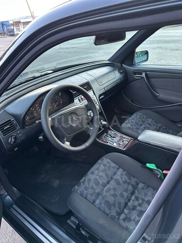 Mercedes C 200 1997, 420,000 km - 2.0 l - Göyçay