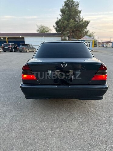 Mercedes C 200 1997, 420,000 km - 2.0 l - Göyçay
