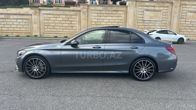Mercedes C 300 2016, 220,000 km - 2.0 l - Bakı