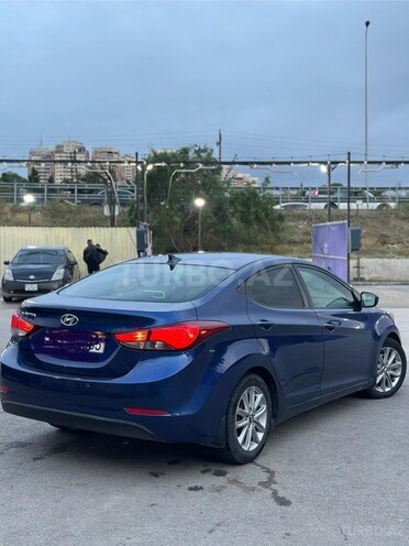 Hyundai Elantra 2015, 180,000 km - 1.8 l - Bakı
