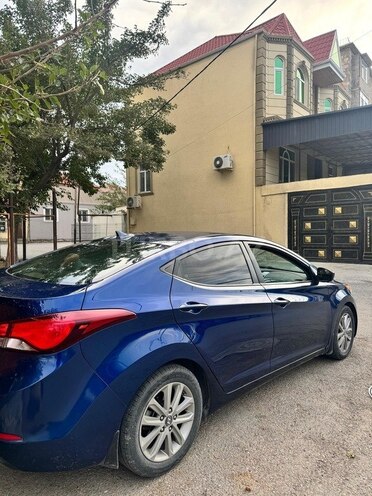 Hyundai Elantra 2015, 180,000 km - 1.8 l - Bakı