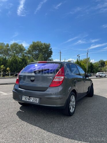Hyundai i30 2009, 286,734 km - 1.4 l - Şəki