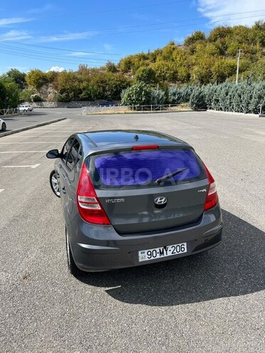 Hyundai i30 2009, 286,734 km - 1.4 l - Şəki