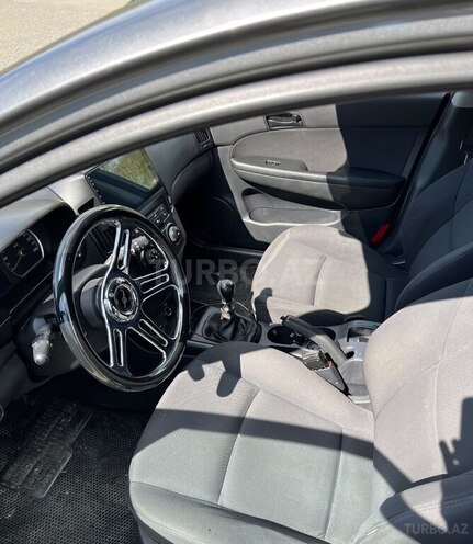 Hyundai i30 2009, 286,734 km - 1.4 l - Şəki