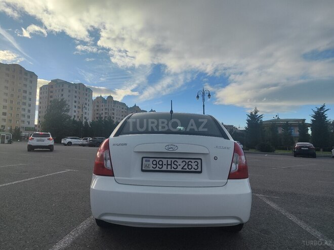 Hyundai Accent 2010, 290,000 km - 1.4 л - Sumqayıt
