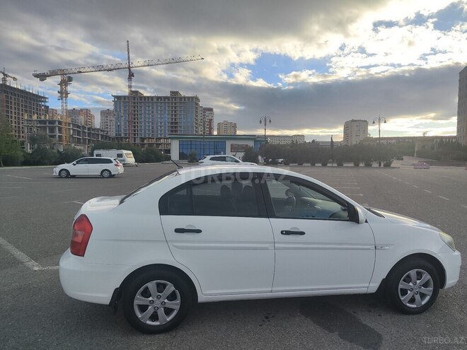 Hyundai Accent 2010, 290,000 km - 1.4 л - Sumqayıt