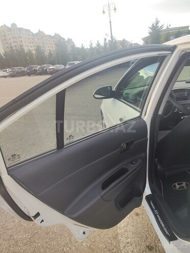 Hyundai Accent 2010, 290,000 km - 1.4 л - Sumqayıt