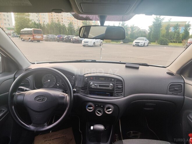 Hyundai Accent 2010, 290,000 km - 1.4 л - Sumqayıt