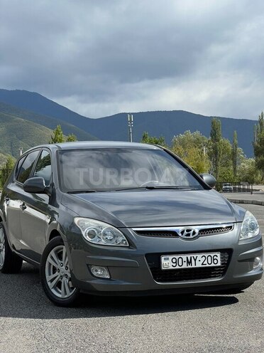 Hyundai i30 2009, 286,734 km - 1.4 l - Şəki