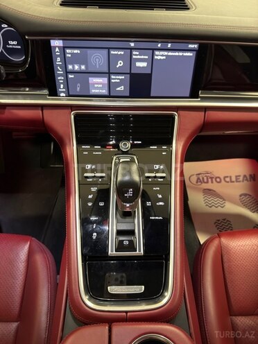 Porsche Panamera 2018, 99,000 km - 3.0 л - Bakı