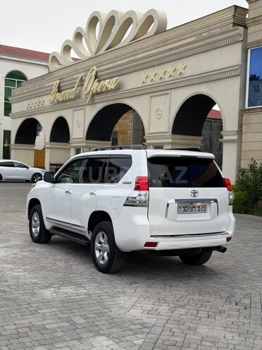 Toyota Land Cruiser Prado 2011, 248,000 km - 2.7 l - Bakı