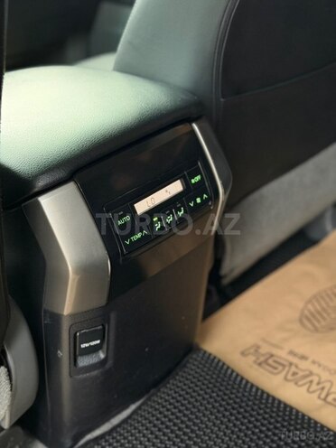 Toyota Land Cruiser Prado 2011, 248,000 km - 2.7 l - Bakı