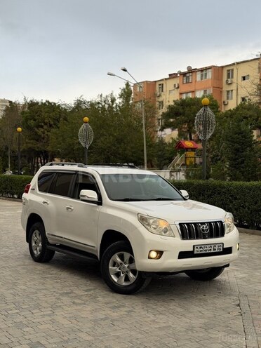 Toyota Land Cruiser Prado 2011, 248,000 km - 2.7 l - Bakı