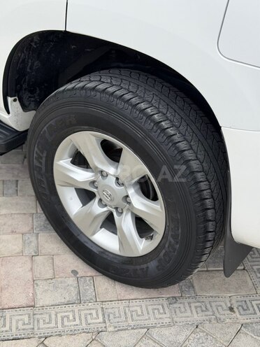Toyota Land Cruiser Prado 2011, 248,000 km - 2.7 l - Bakı