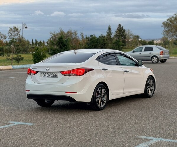 Hyundai Elantra 2015, 239,000 km - 1.8 l - Bakı