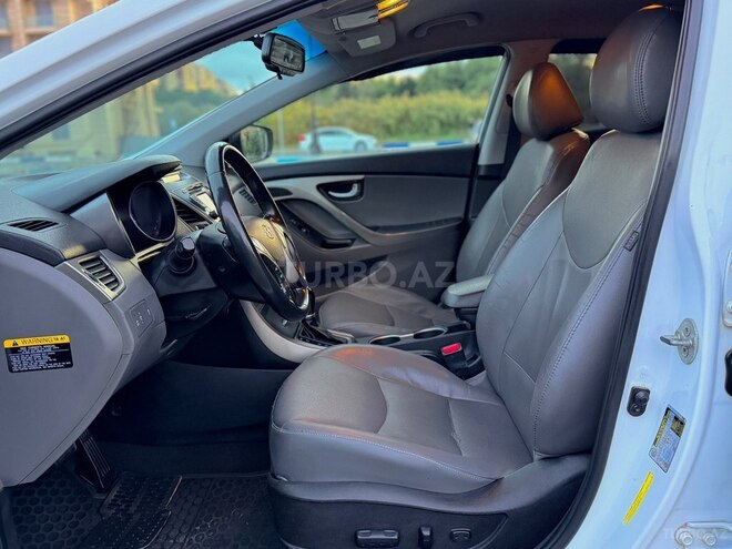 Hyundai Elantra 2015, 239,000 km - 1.8 l - Bakı