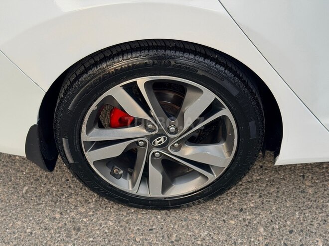 Hyundai Elantra 2015, 239,000 km - 1.8 l - Bakı