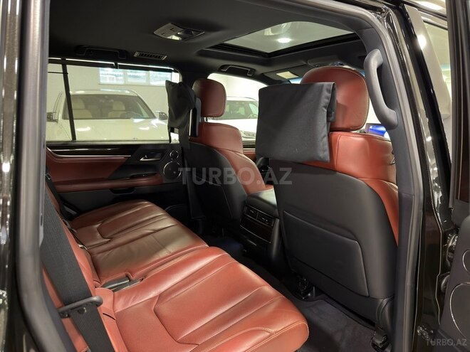 Lexus LX 570 2017, 40,000 km - 5.7 l - Bakı