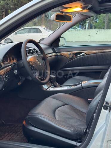 Mercedes E 320 2002, 299,000 km - 3.2 l - Sumqayıt