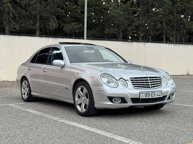 Mercedes E 320 2002, 299,000 km - 3.2 l - Sumqayıt