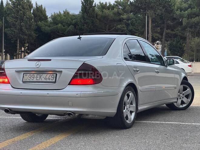 Mercedes E 320 2002, 299,000 km - 3.2 l - Sumqayıt