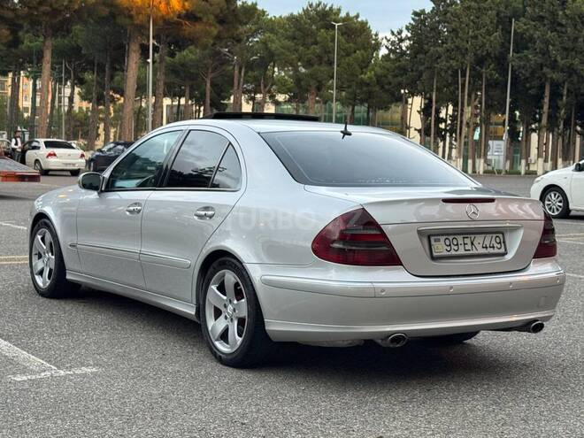 Mercedes E 320 2002, 299,000 km - 3.2 l - Sumqayıt