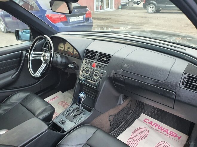 Mercedes C 230 1999, 372,820 km - 2.3 l - Bakı