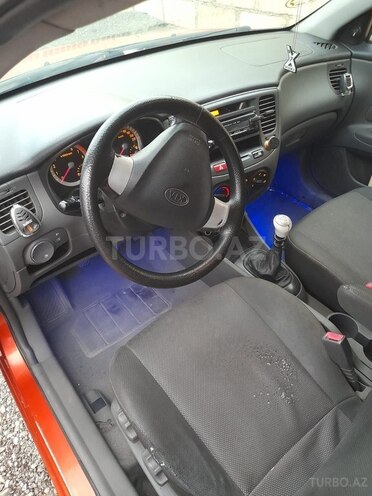 Kia Rio 2005, 484,000 km - 1.4 l - Qusar