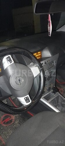 Opel Astra 2009, 225,175 km - 1.4 l - Salyan