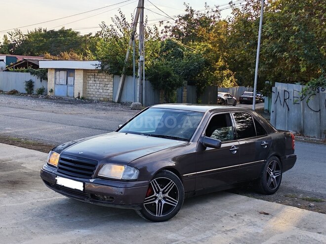 Mercedes C 200 1995, 218,874 km - 2.0 l - Bərdə
