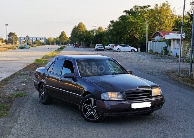 Mercedes C 200 1995, 218,874 km - 2.0 l - Bərdə