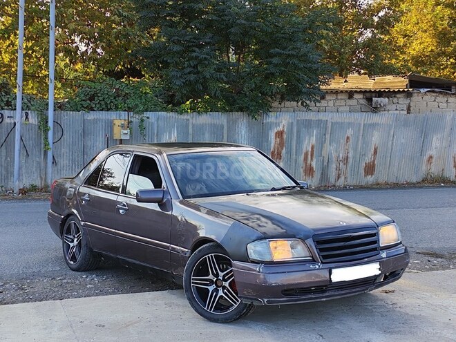 Mercedes C 200 1995, 218,874 km - 2.0 l - Bərdə