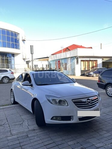 Opel Insignia 2010, 276,000 km - 2.0 л - Astara