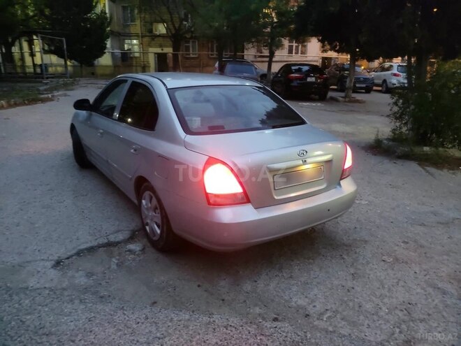 Hyundai Elantra 2002, 232,000 km - 2.0 l - Bakı