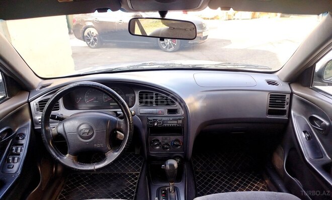 Hyundai Elantra 2002, 232,000 km - 2.0 l - Bakı