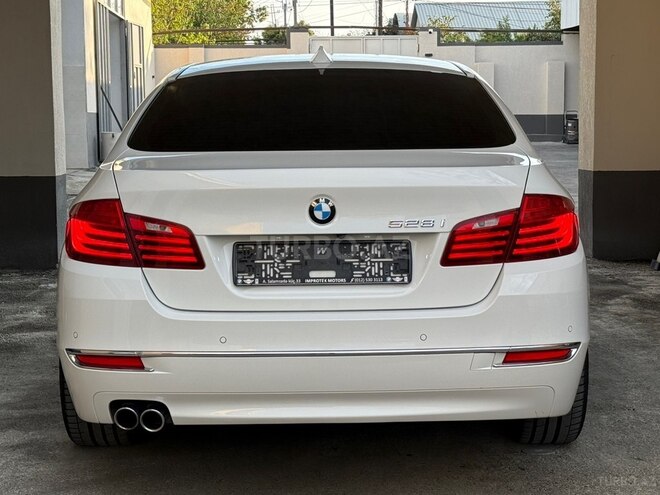 BMW 528 2015, 192,000 km - 2.0 l - Gəncə