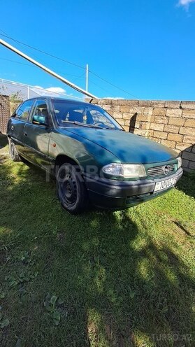 Opel Astra 1996, 425,337 km - 1.6 л - Quba