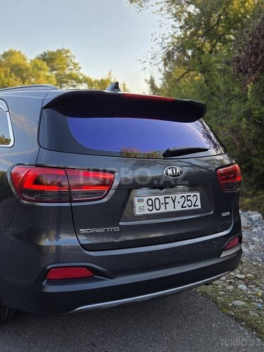 Kia Sorento 2015, 147,784 km - 2.0 l - Qəbələ