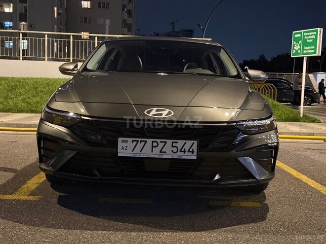 Hyundai Elantra 2025, 18,000 km - 1.6 l - Bakı