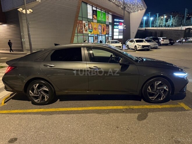 Hyundai Elantra 2025, 18,000 km - 1.6 l - Bakı