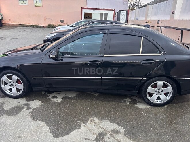 Mercedes C 200 2003, 365,808 km - 2.0 l - Bakı
