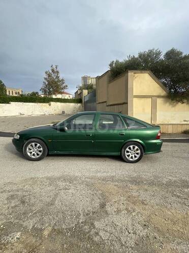 Opel Vectra 1995, 389,000 km - 2.0 l - Bakı