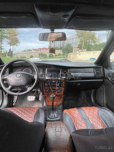 Opel Vectra 1995, 389,000 km - 2.0 l - Bakı