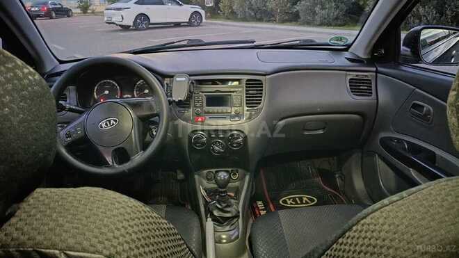 Kia Rio 2010, 254,400 km - 1.4 л - Sumqayıt