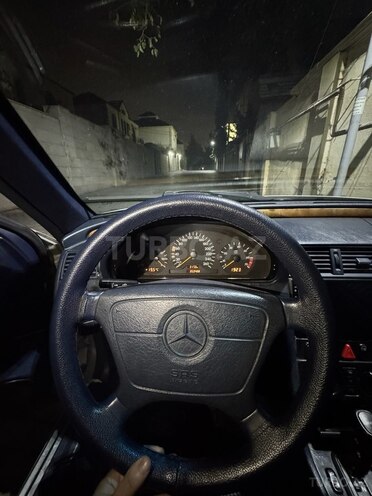 Mercedes C 240 1998, 350,000 km - 2.4 л - Xırdalan